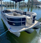 OrangeBeachPontoonBoats.com